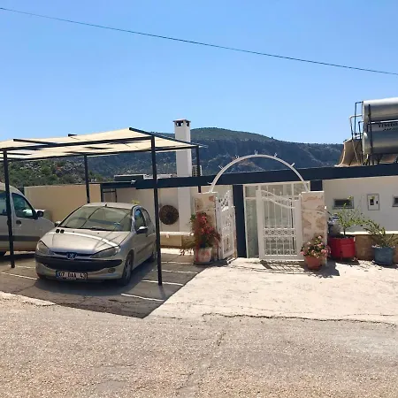 Villa Ugurlu וילה קס
