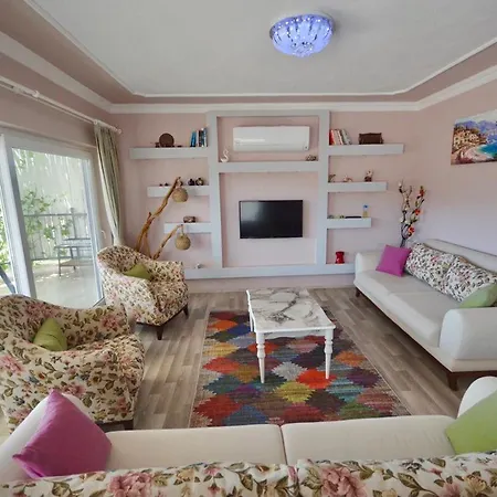 Villa Ugurlu קס